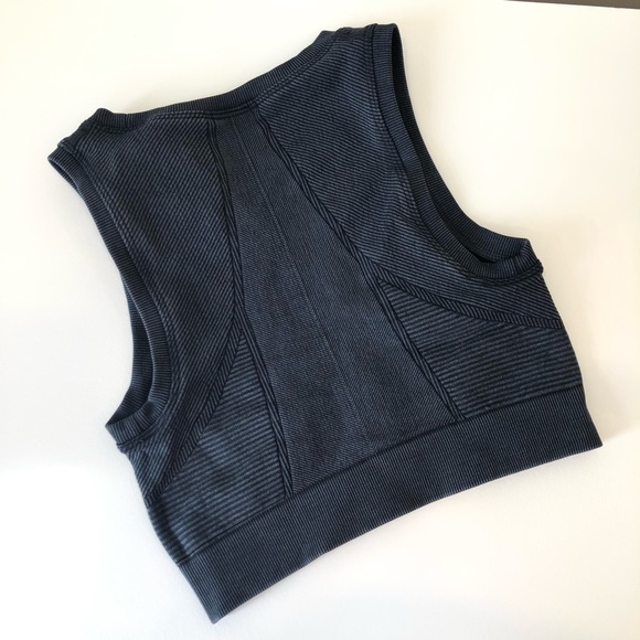 AERIE OFFLINE Longline Sports Bra - Picture 2 of 3